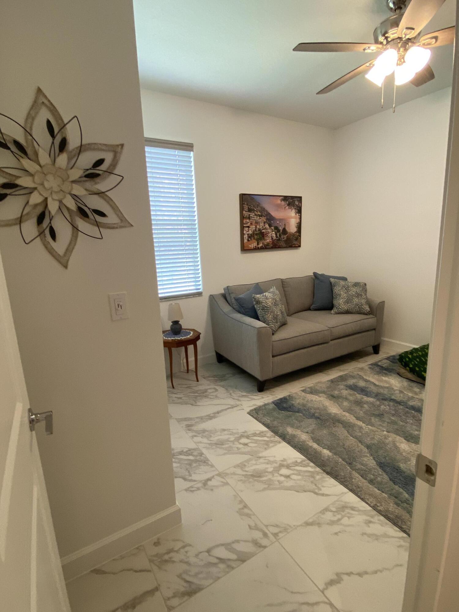 SOUTHERN GROVE PARCEL 28 REPLAT - Residential