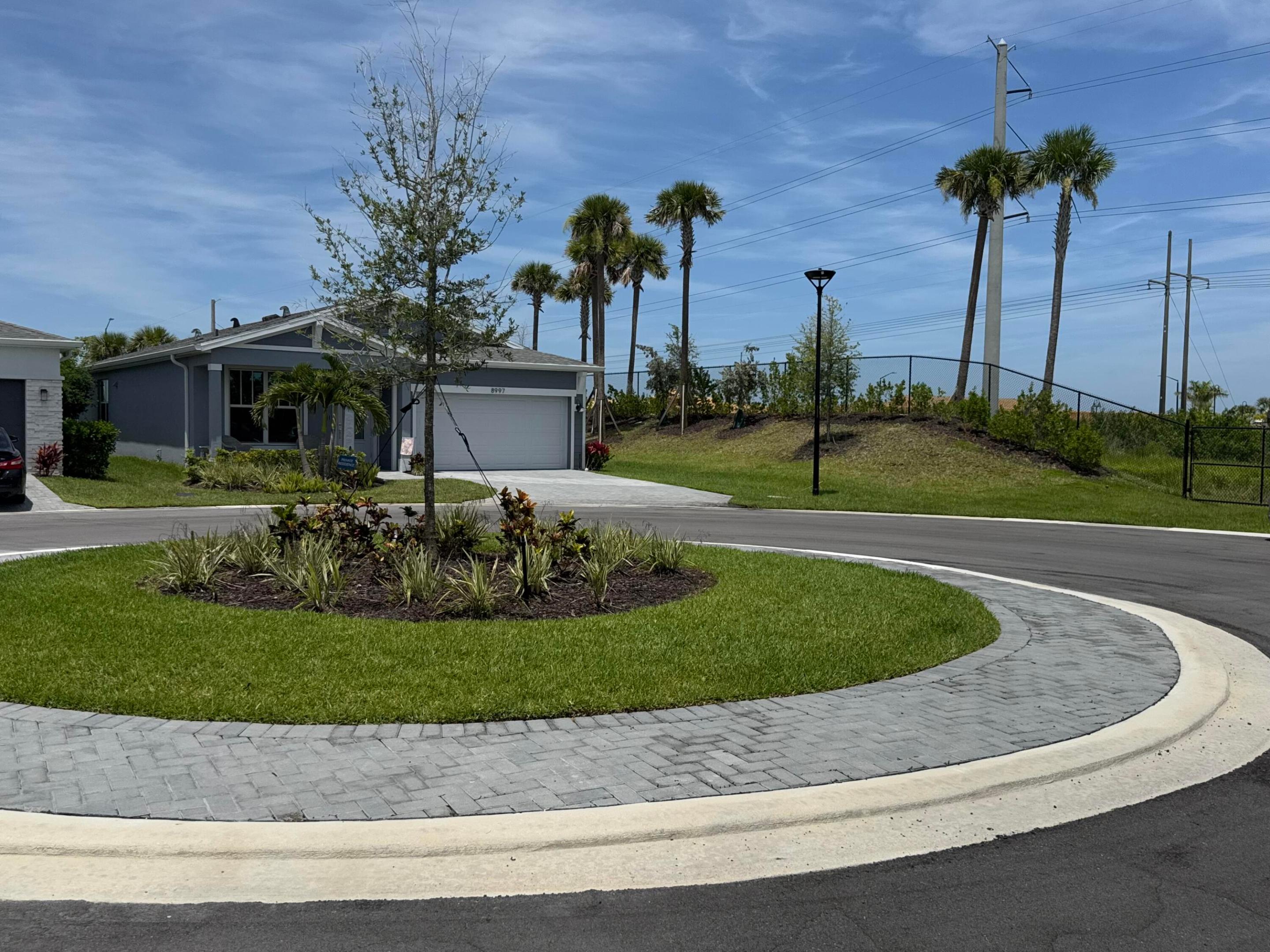 SOUTHERN GROVE PARCEL 28 REPLAT - Residential