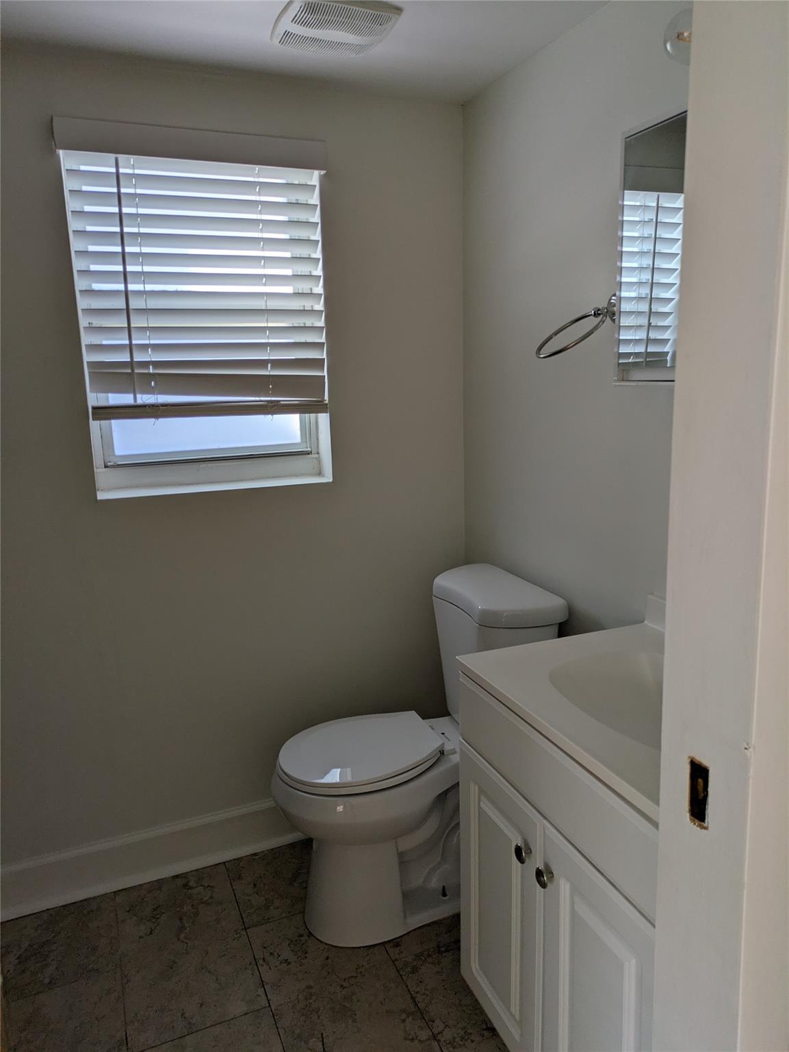 Coral Spgs Village Green - Residential Lease