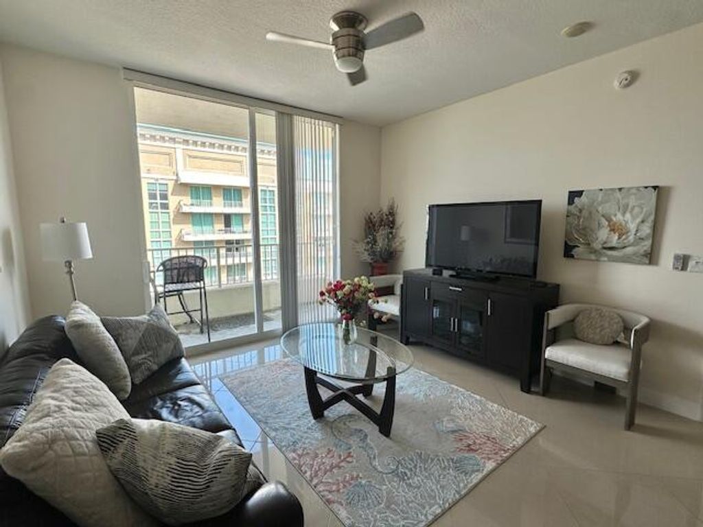 Photo of 625 Casa Loma 1507 Boulevard #1507, Boynton Beach, FL 33435 (MLS # R11048191)