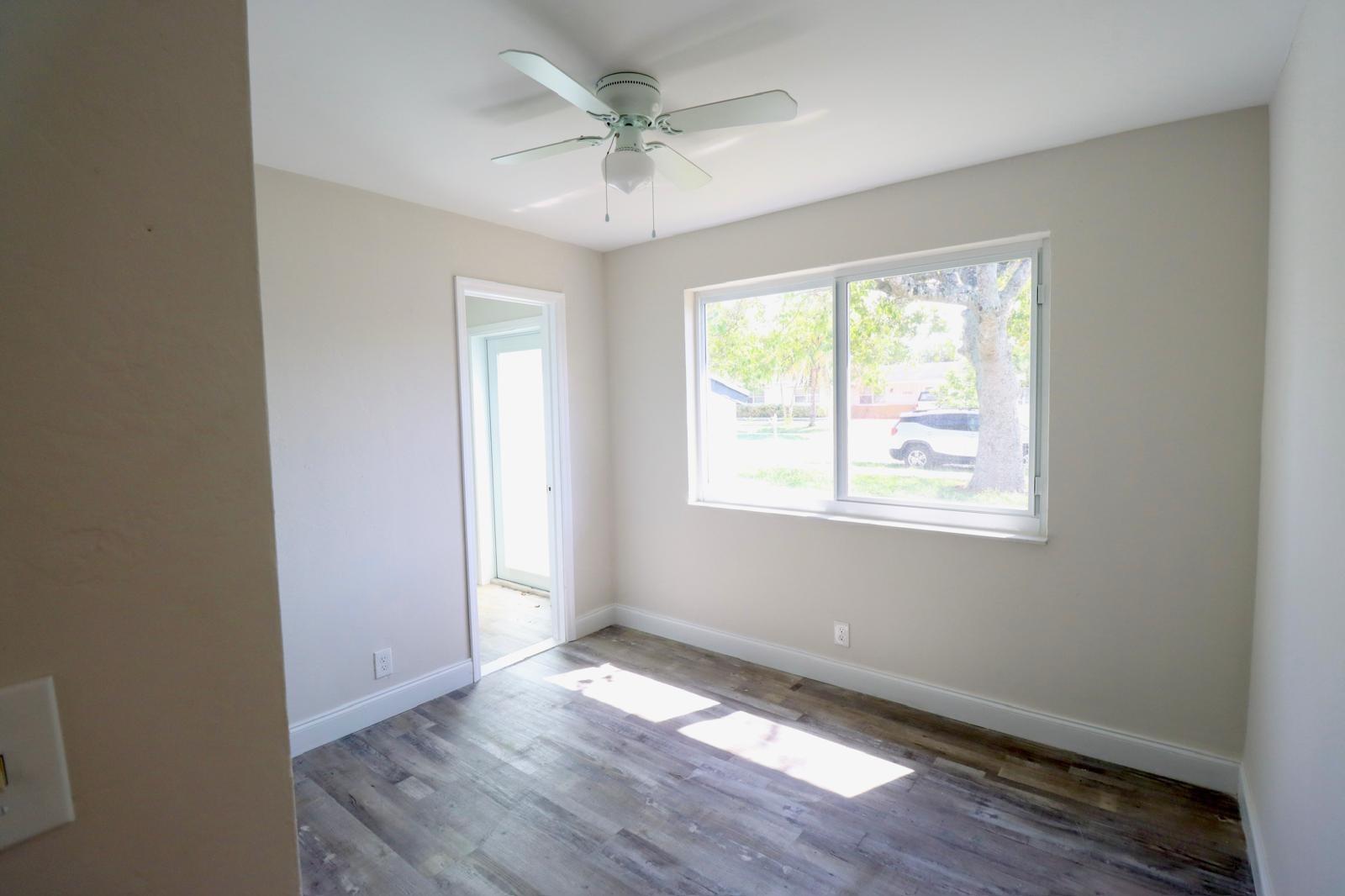 Broadview Country Club Es - Residential