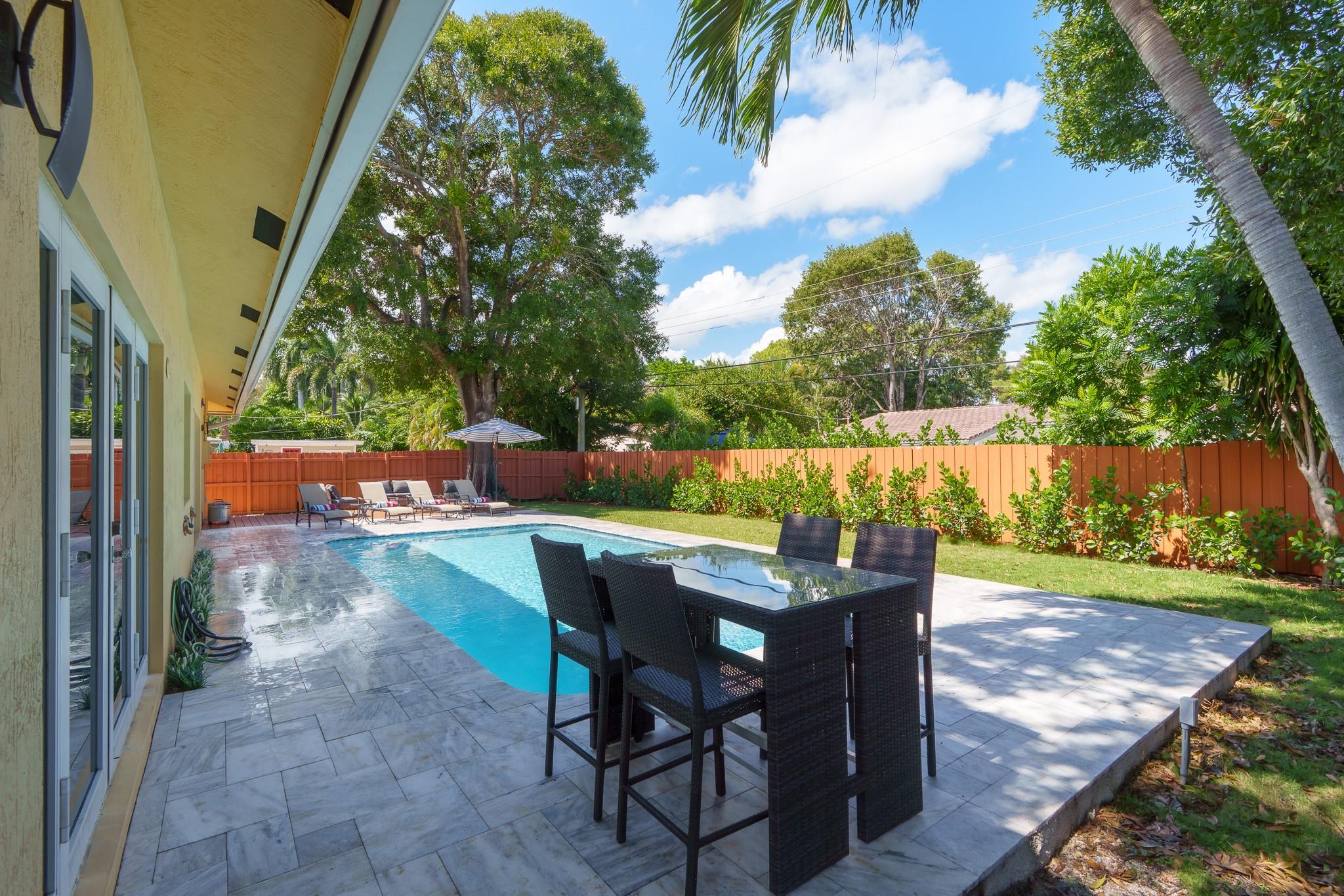 MIDDLE RIVER ESTATES - Residential