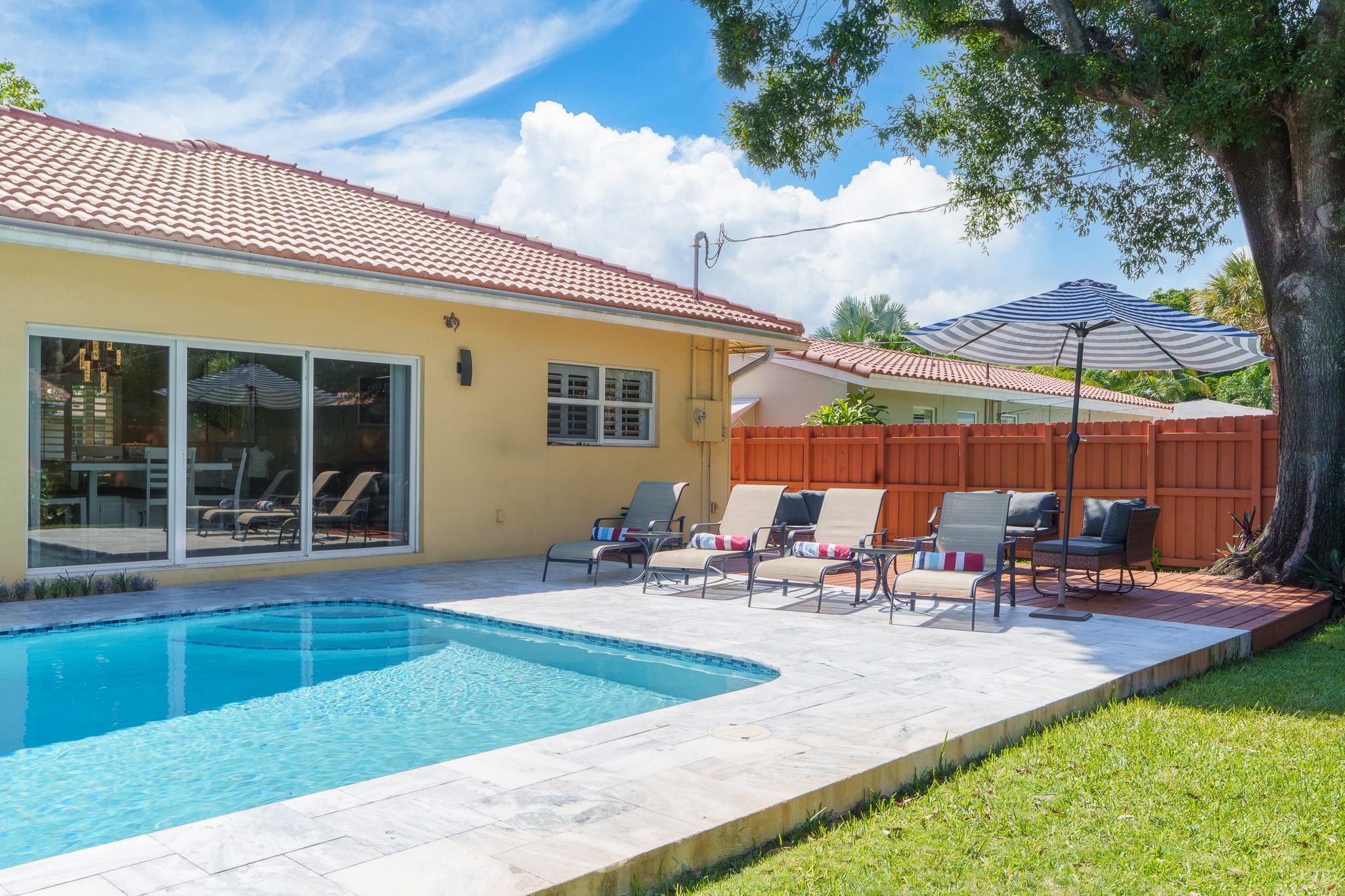 MIDDLE RIVER ESTATES - Residential