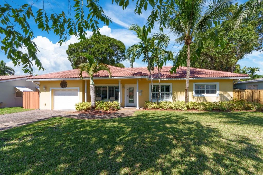 Photo of 1441 NE 27th Street, Wilton Manors, FL 33334 (MLS # F10530907)