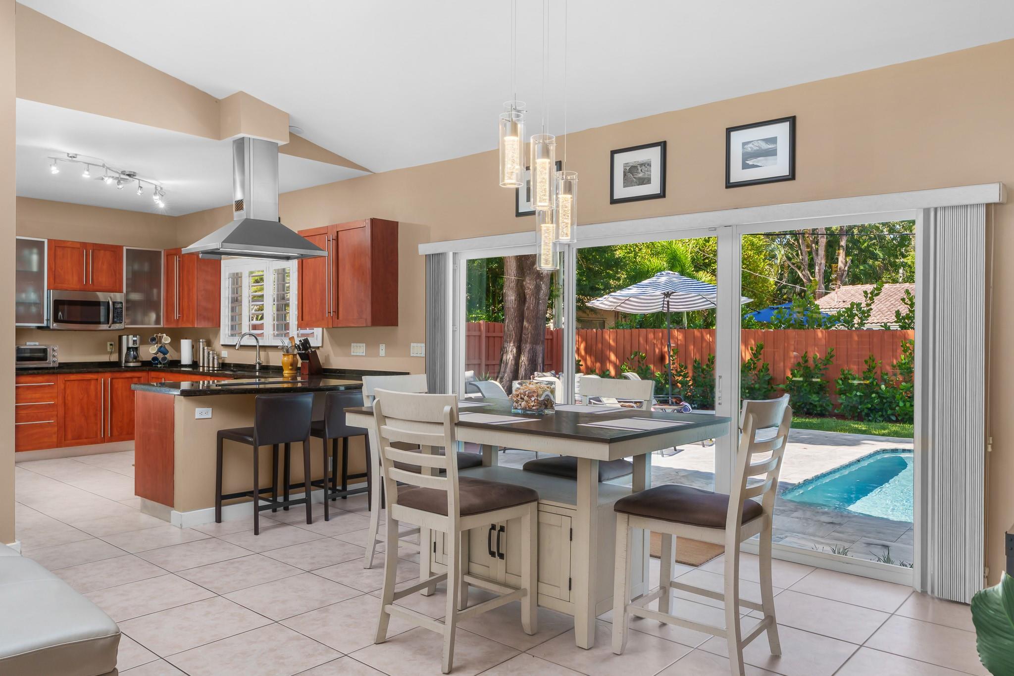MIDDLE RIVER ESTATES - Residential