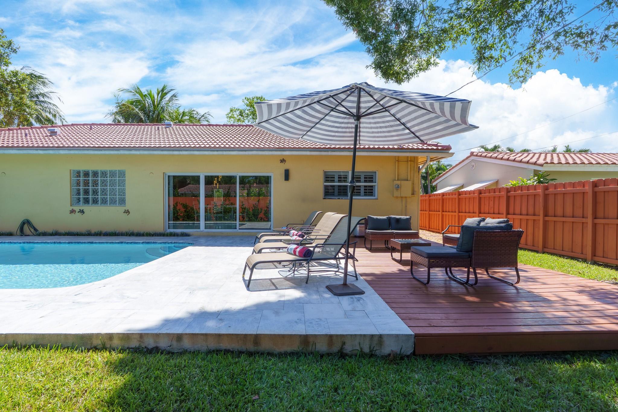 MIDDLE RIVER ESTATES - Residential