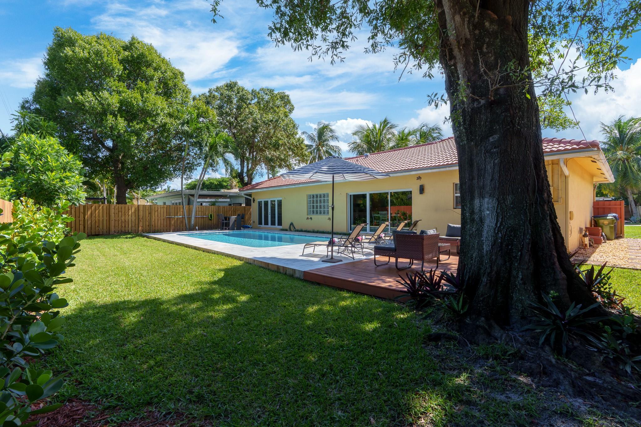 MIDDLE RIVER ESTATES - Residential