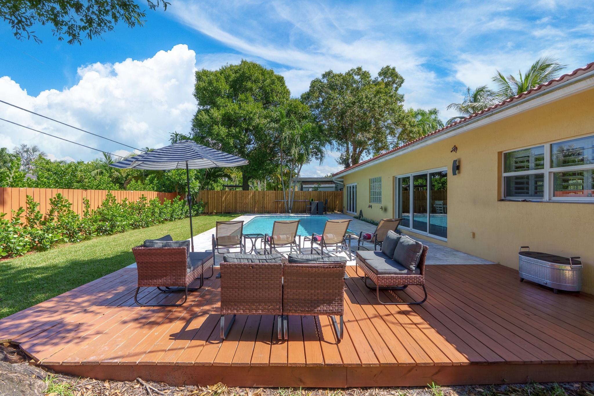 MIDDLE RIVER ESTATES - Residential