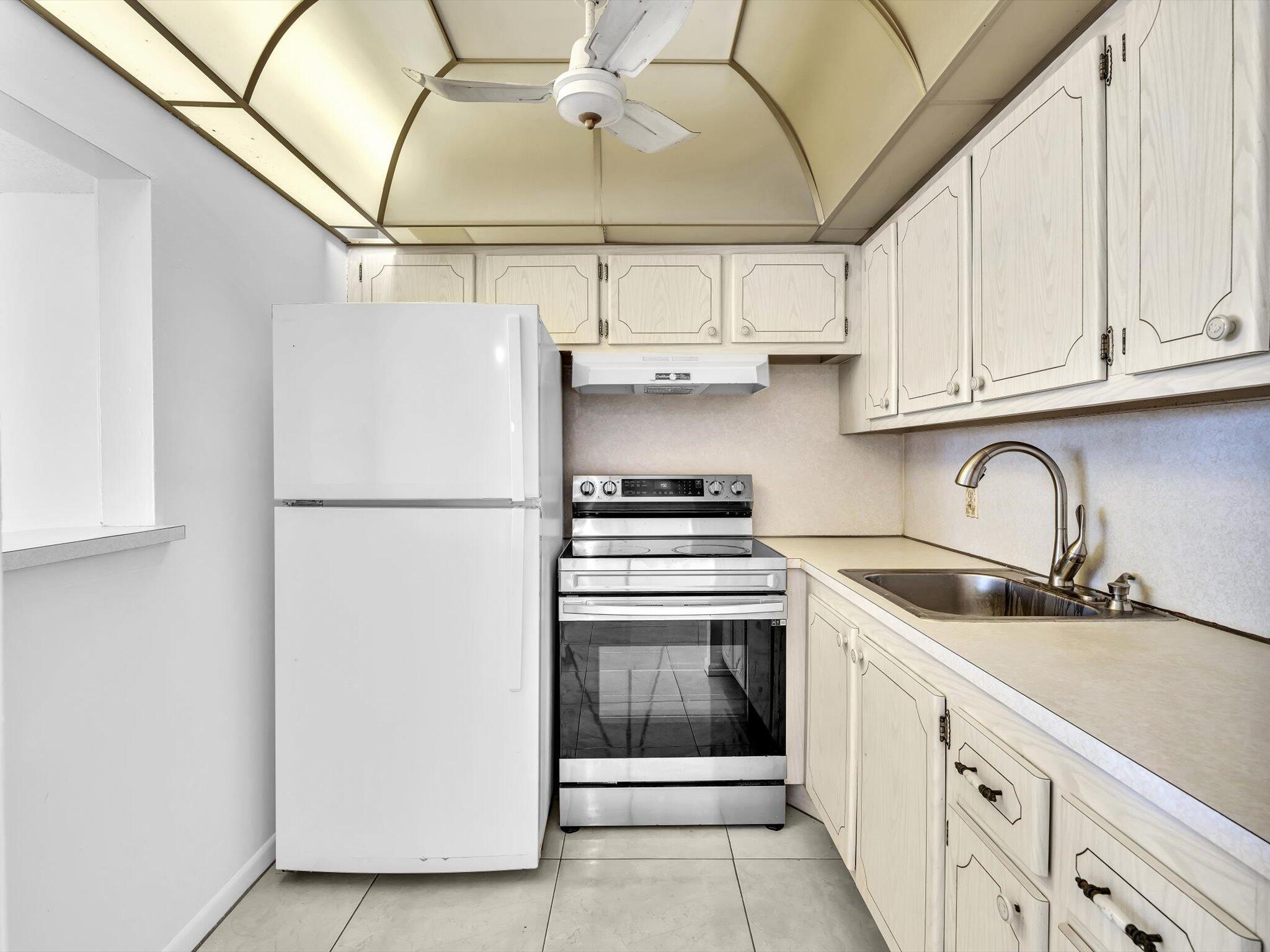 Century Village East - Residential