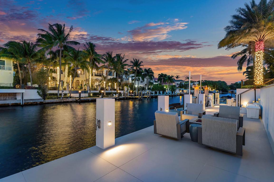 ROYAL PALM YACHT & COUNTRY CLUB - Residential