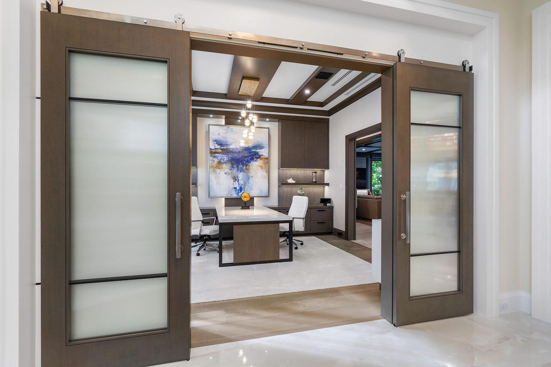 ROYAL PALM YACHT & COUNTR - Residential