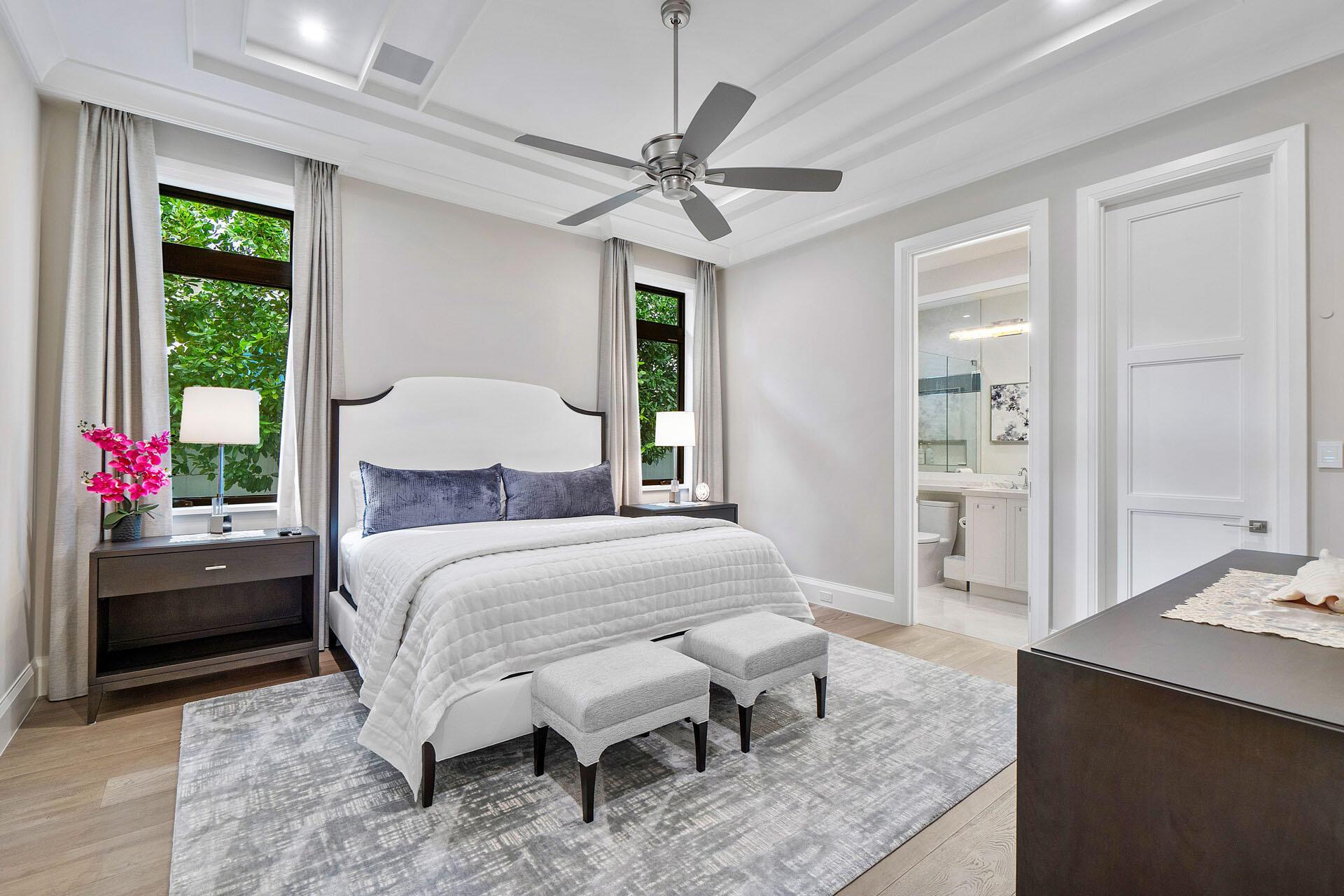 ROYAL PALM YACHT & COUNTR - Residential