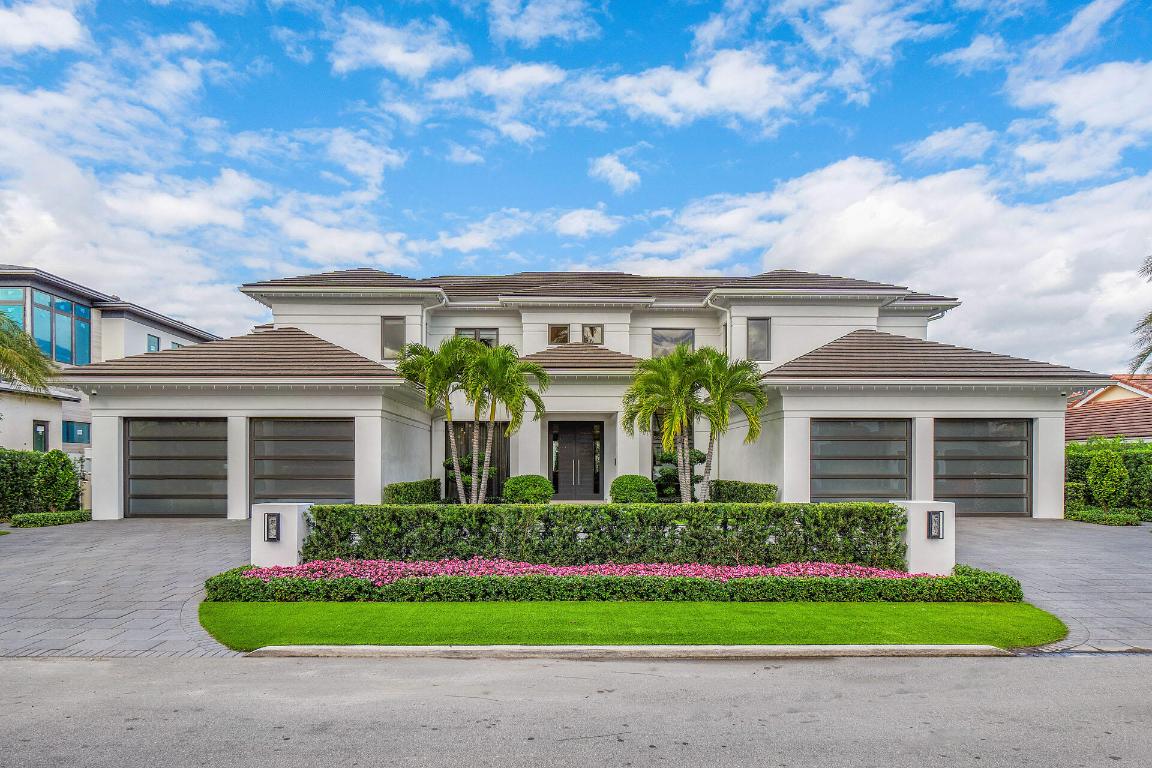 ROYAL PALM YACHT & COUNTRY CLUB - Residential