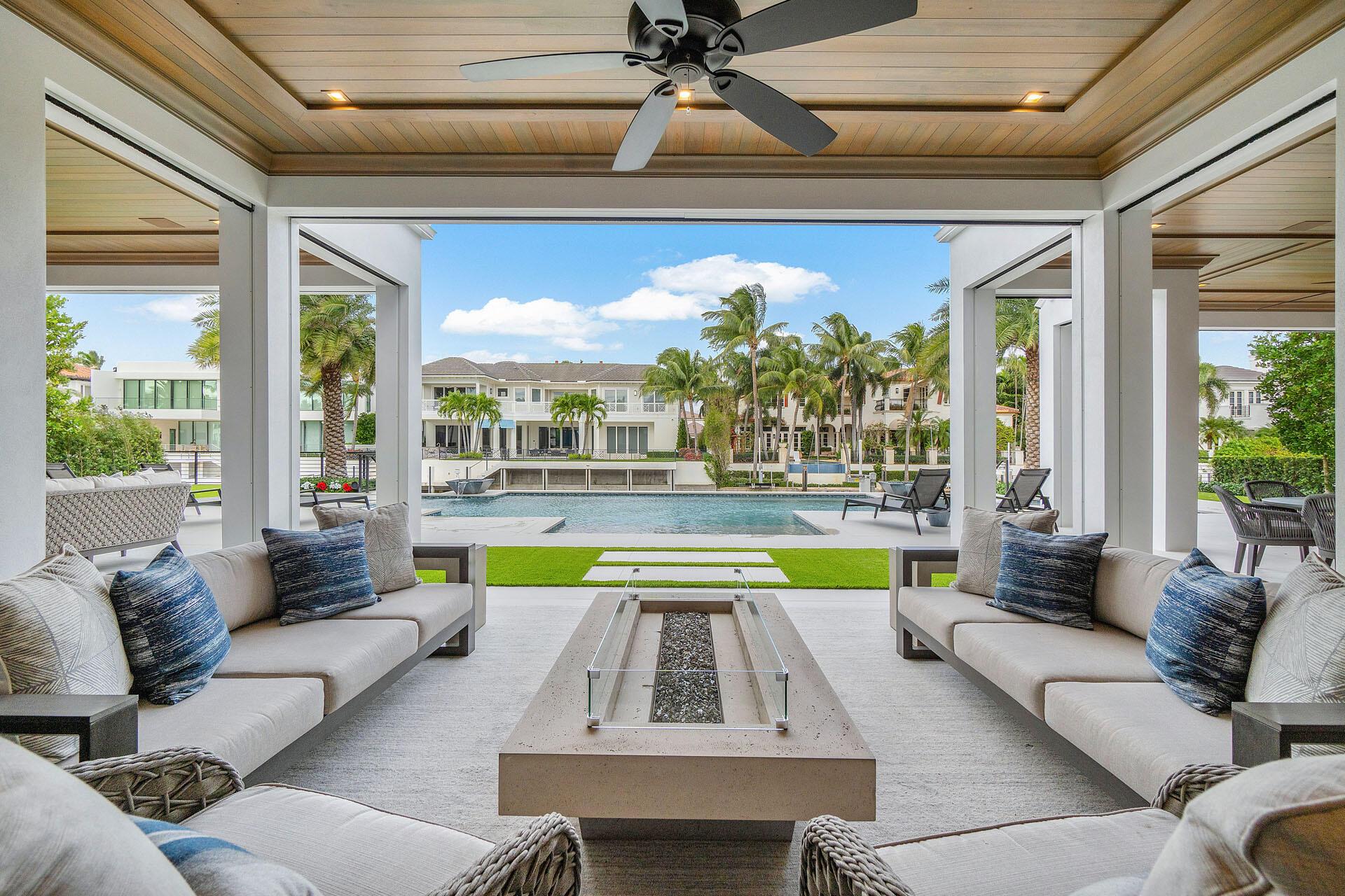 ROYAL PALM YACHT & COUNTR - Residential