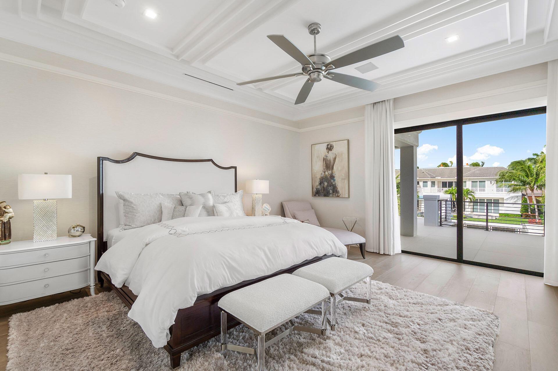 ROYAL PALM YACHT & COUNTR - Residential