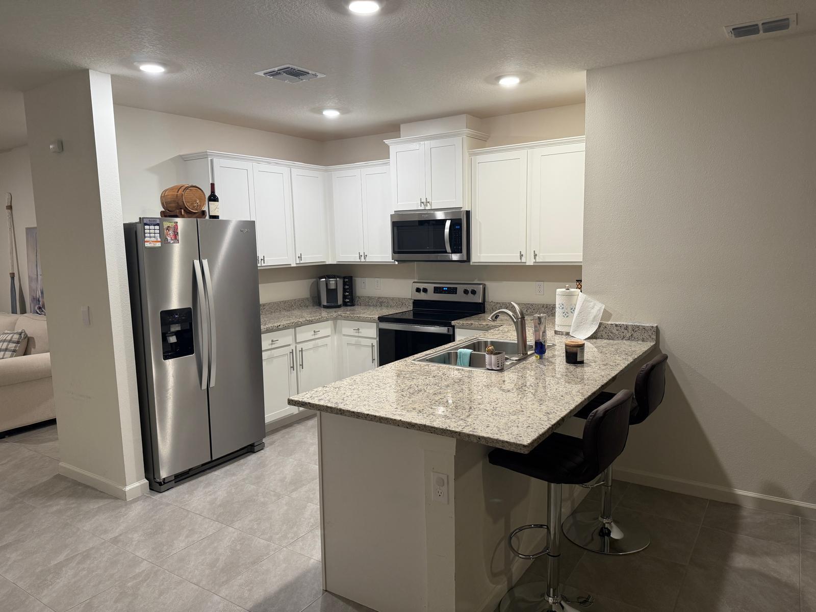 VERANO SOUTH PUD 1 - POD G - PLAT NO. 1 - Residential Lease