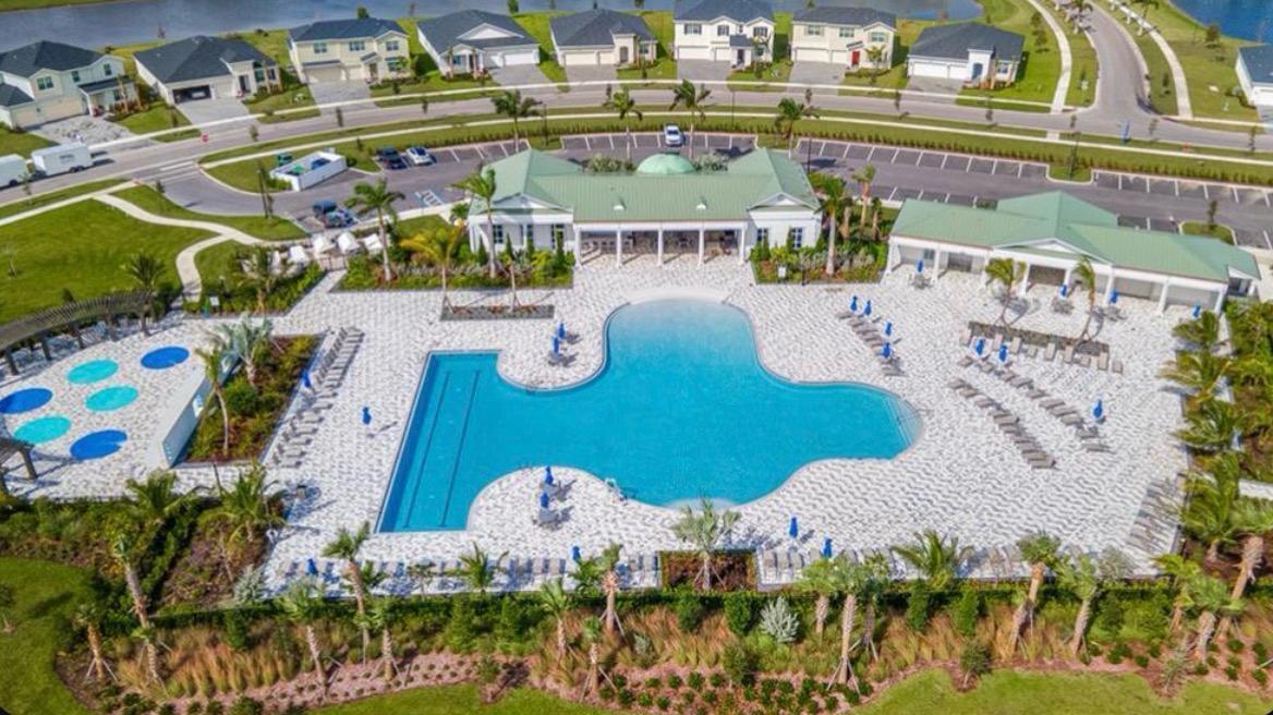 VERANO SOUTH PUD 1 - POD G - PLAT NO. 1 - Residential Lease