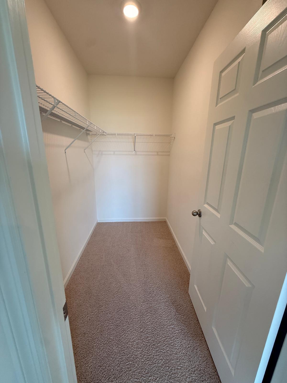 VERANO SOUTH PUD 1 - POD G - PLAT NO. 1 - Residential Lease