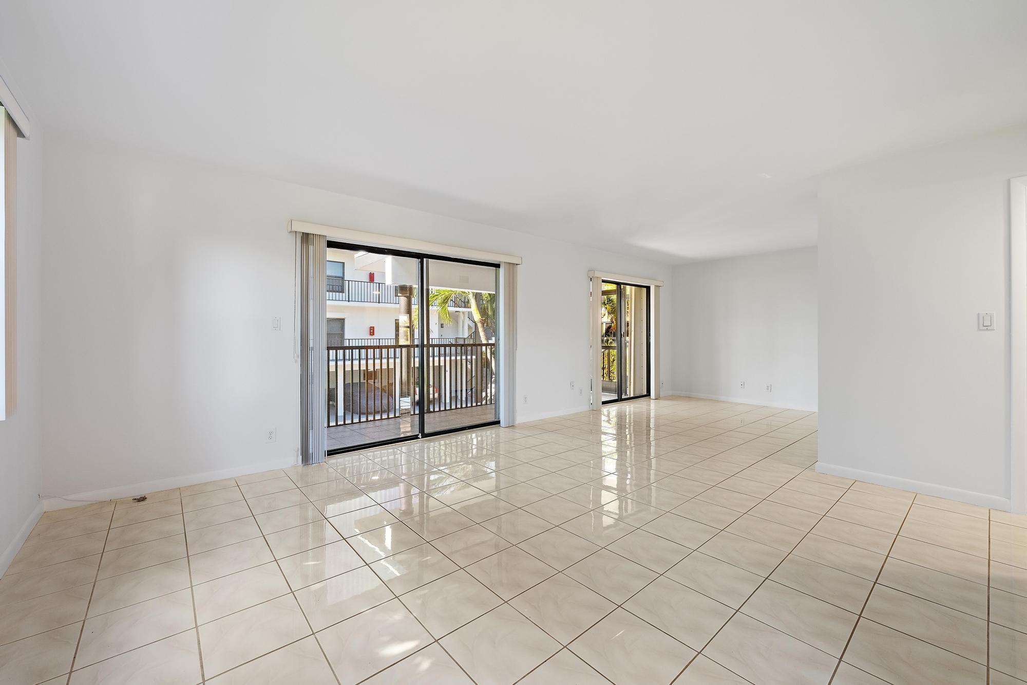 300 Inlet Way 3