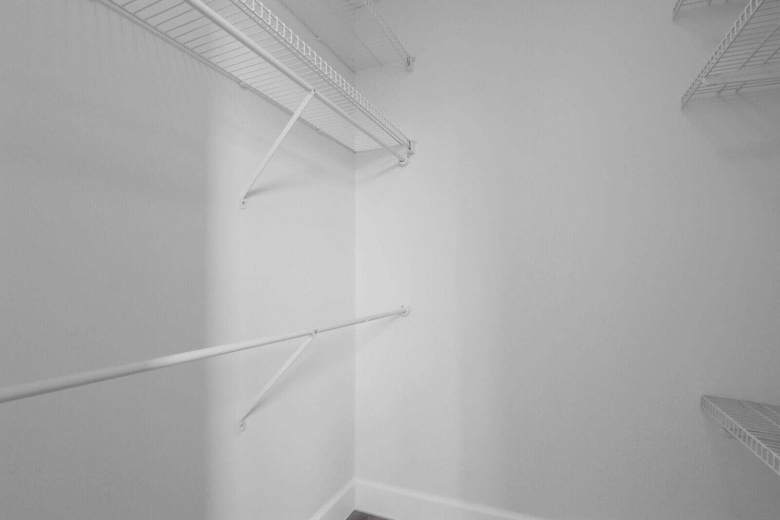 PARADISE VILLAS CONDO - Residential Lease