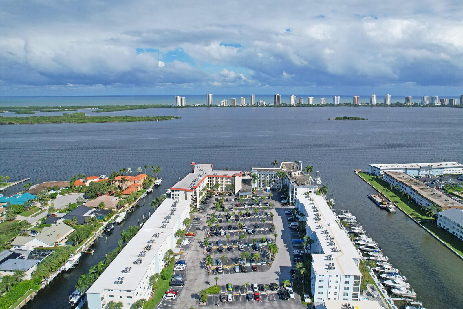 PARADISE VILLAS CONDO - Residential Lease