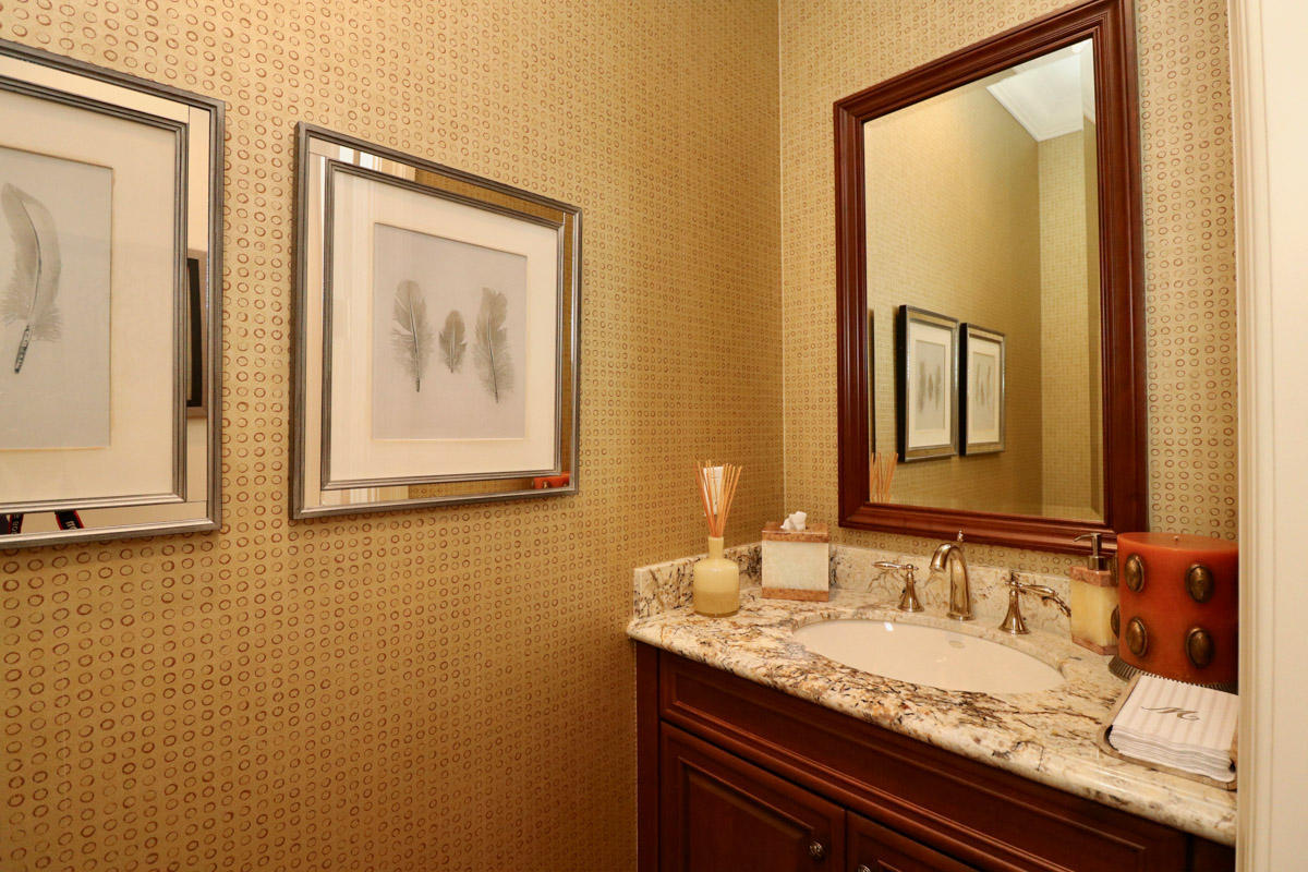 Trump National Golf Club, - Residential