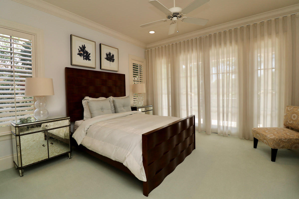 Trump National Golf Club, - Residential