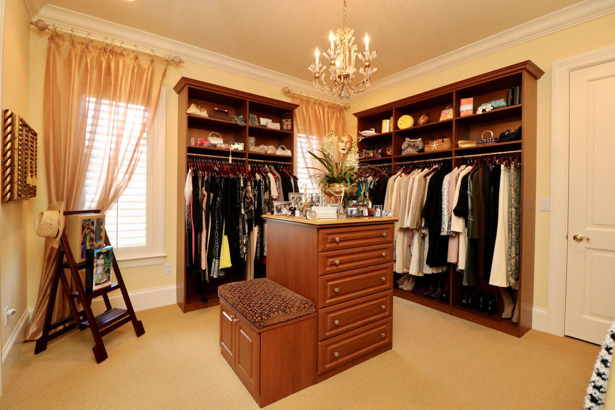 Trump National Golf Club, - Residential