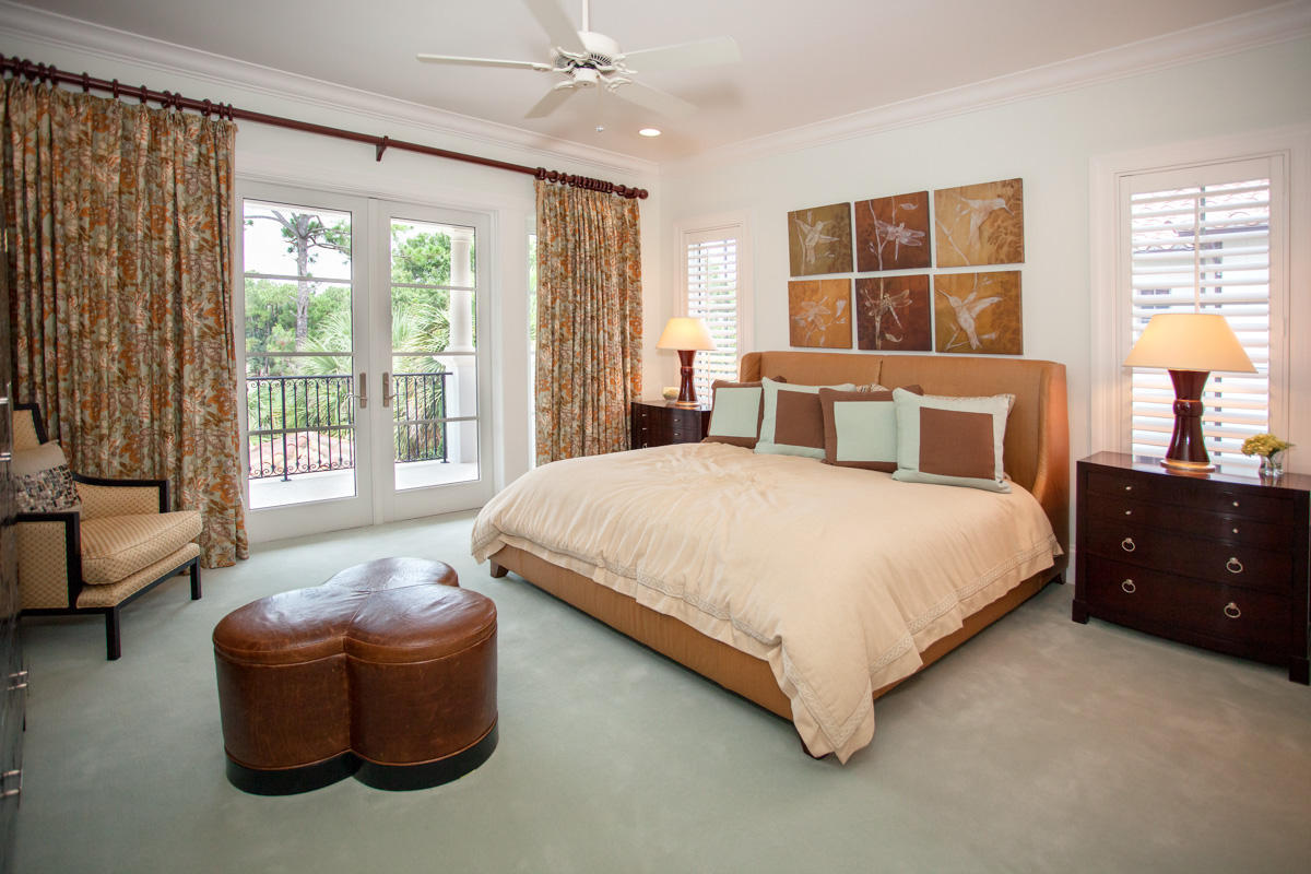 Trump National Golf Club, - Residential