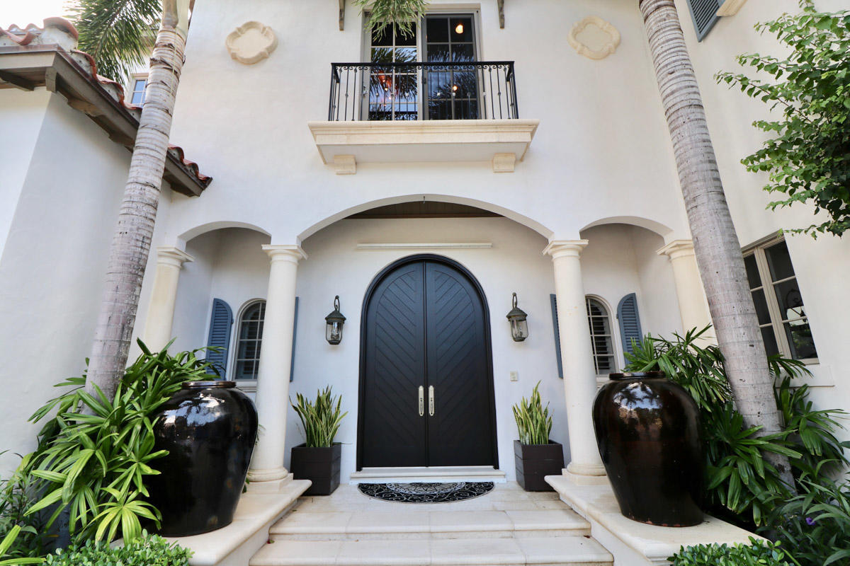 Trump National Golf Club, - Residential