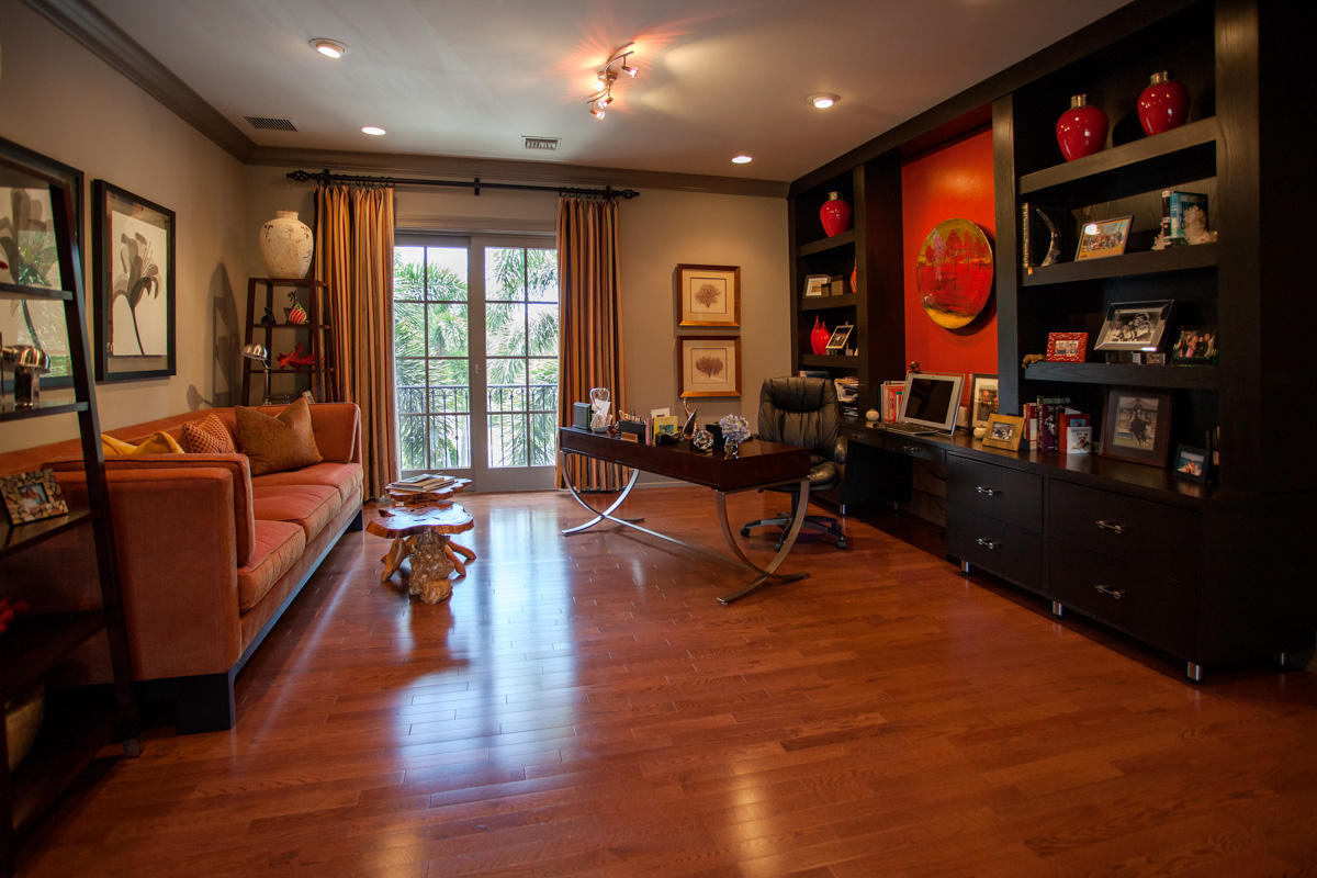 Trump National Golf Club, - Residential