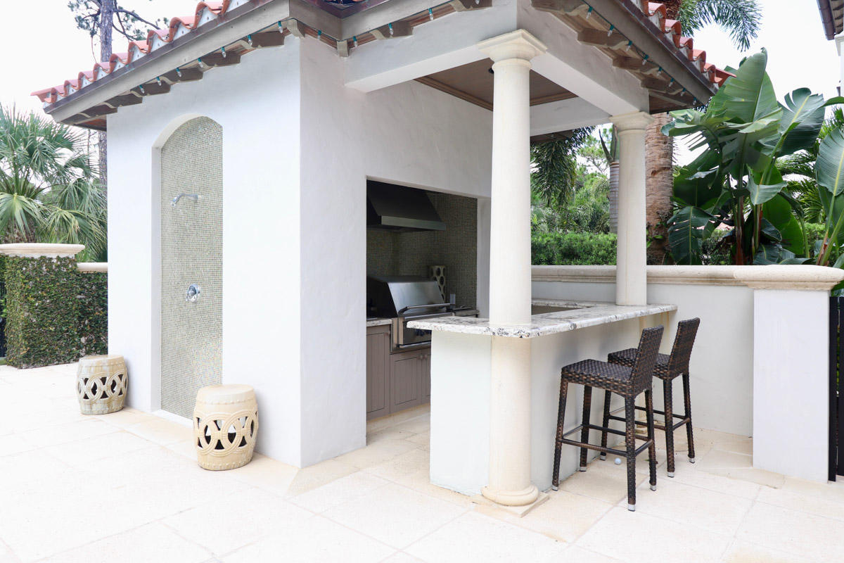 Trump National Golf Club, - Residential