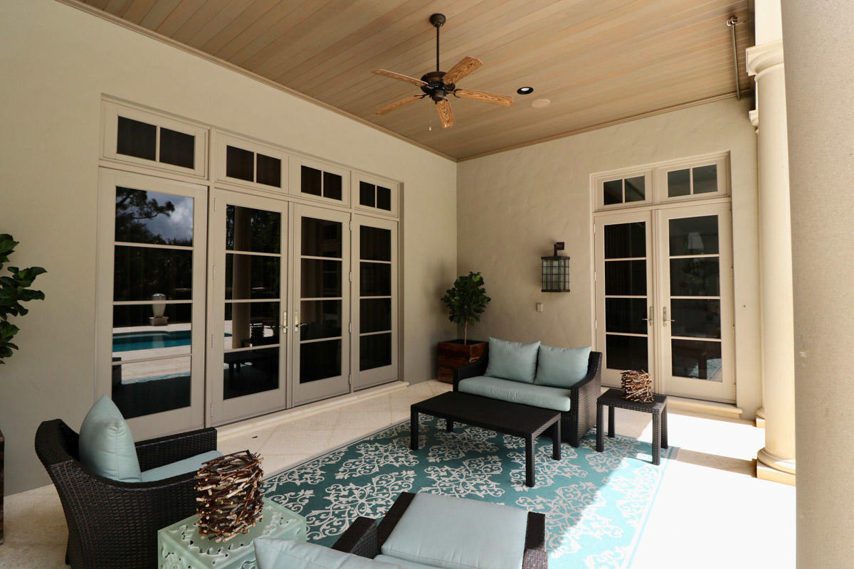 Trump National Golf Club, - Residential