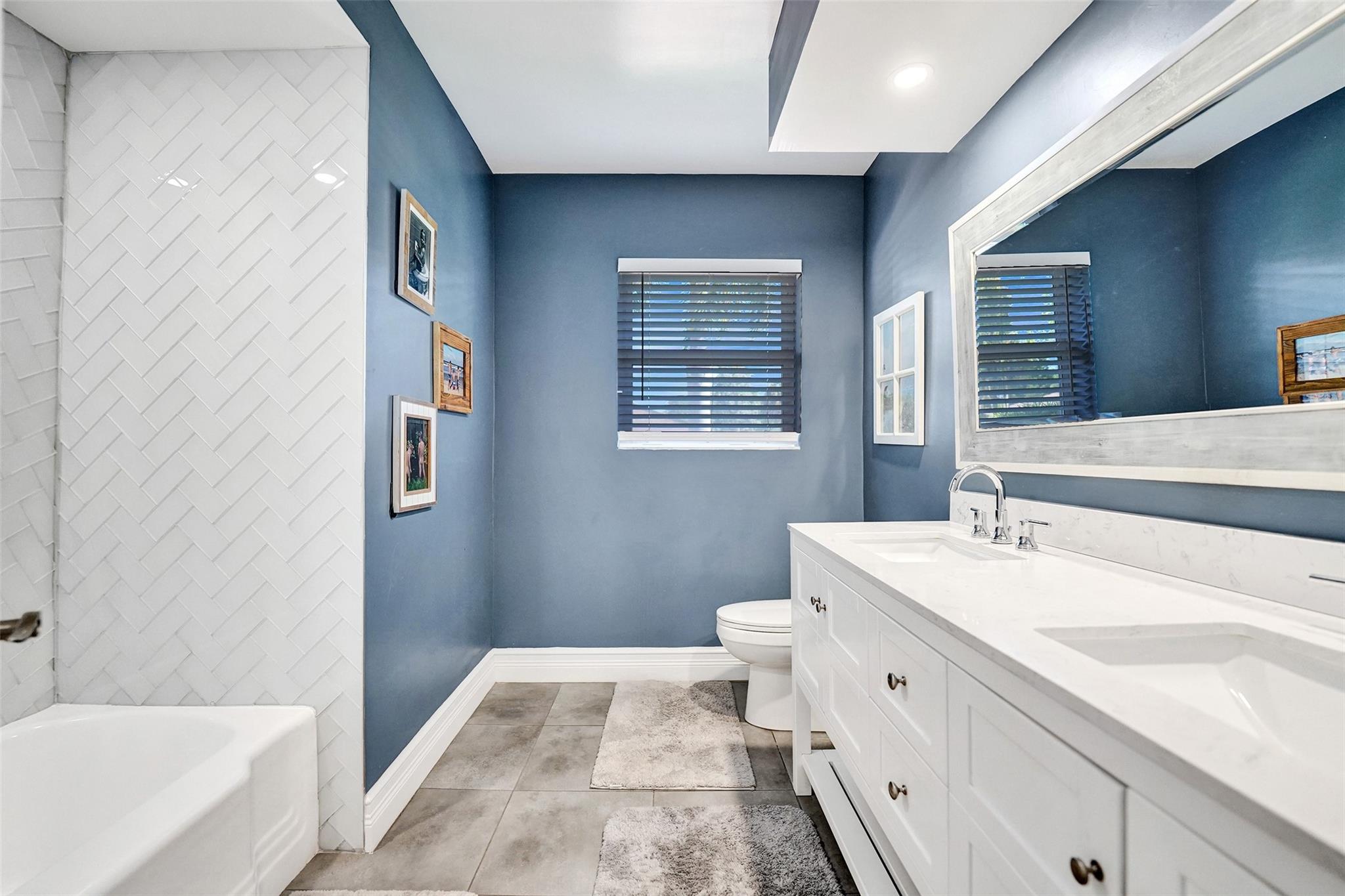 CORAL RIDGE COUNTRY CLUB - Residential