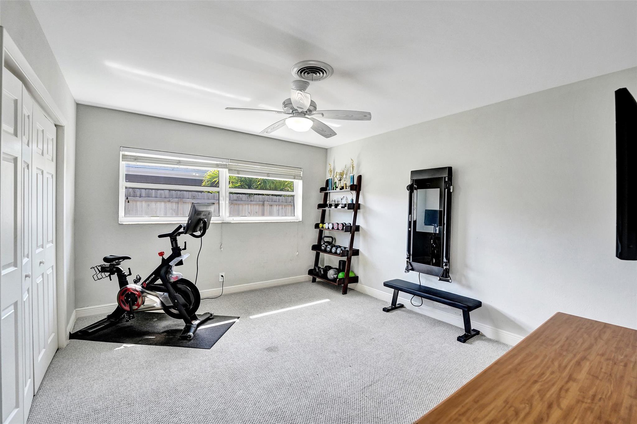 CORAL RIDGE COUNTRY CLUB - Residential