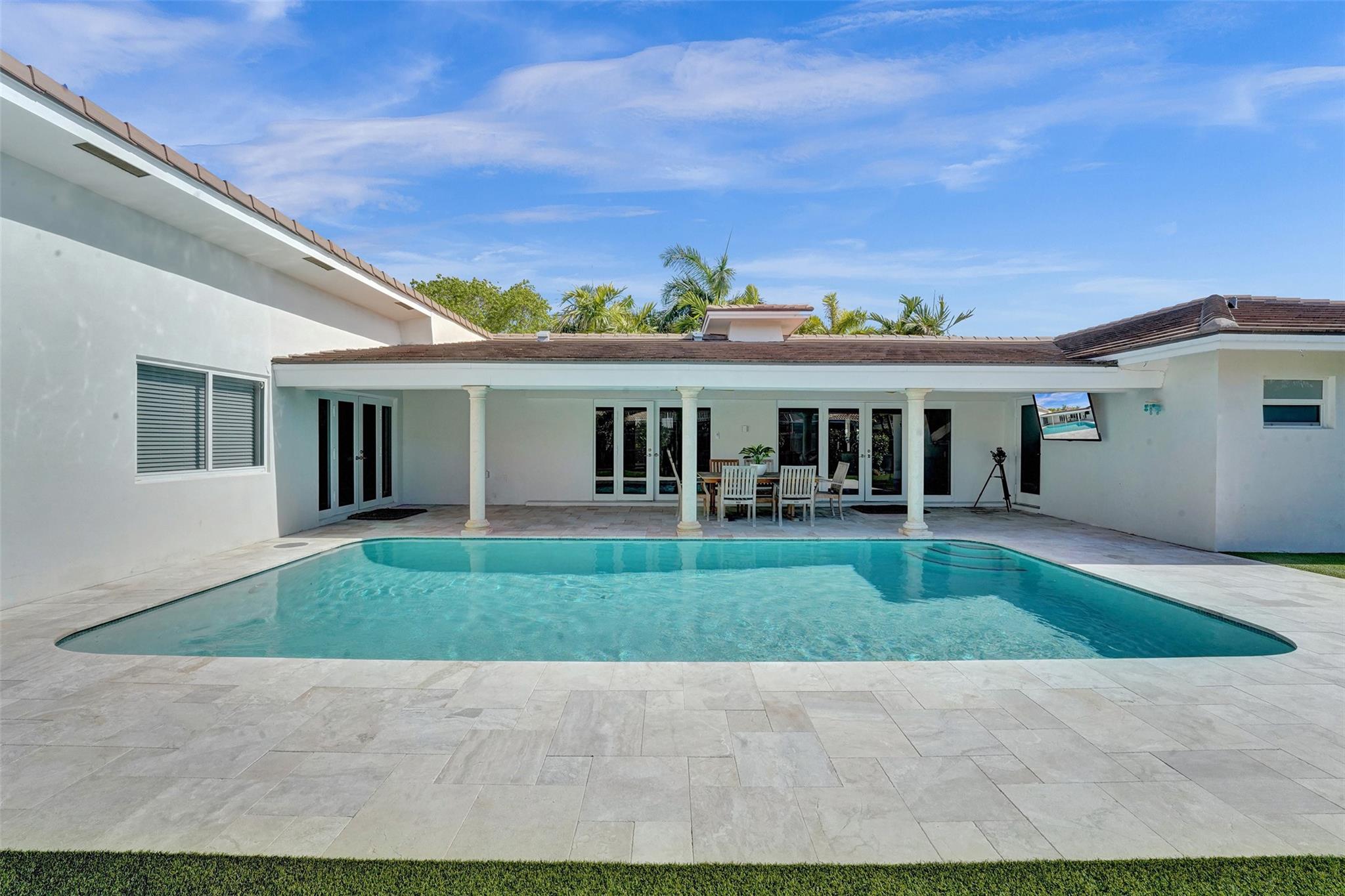 CORAL RIDGE COUNTRY CLUB - Residential