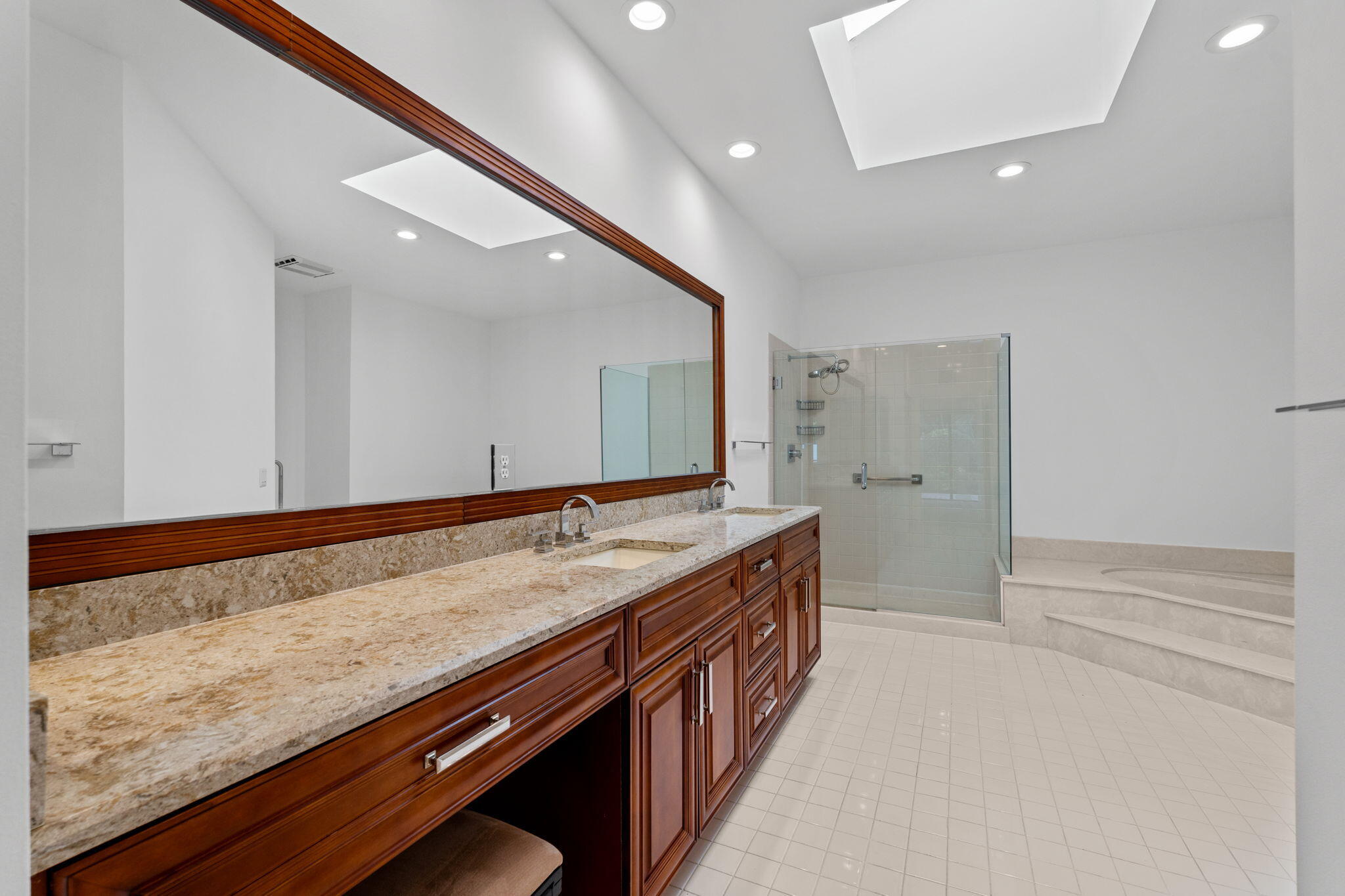 VILLA FLORA AT BOCA POINTE - Residential