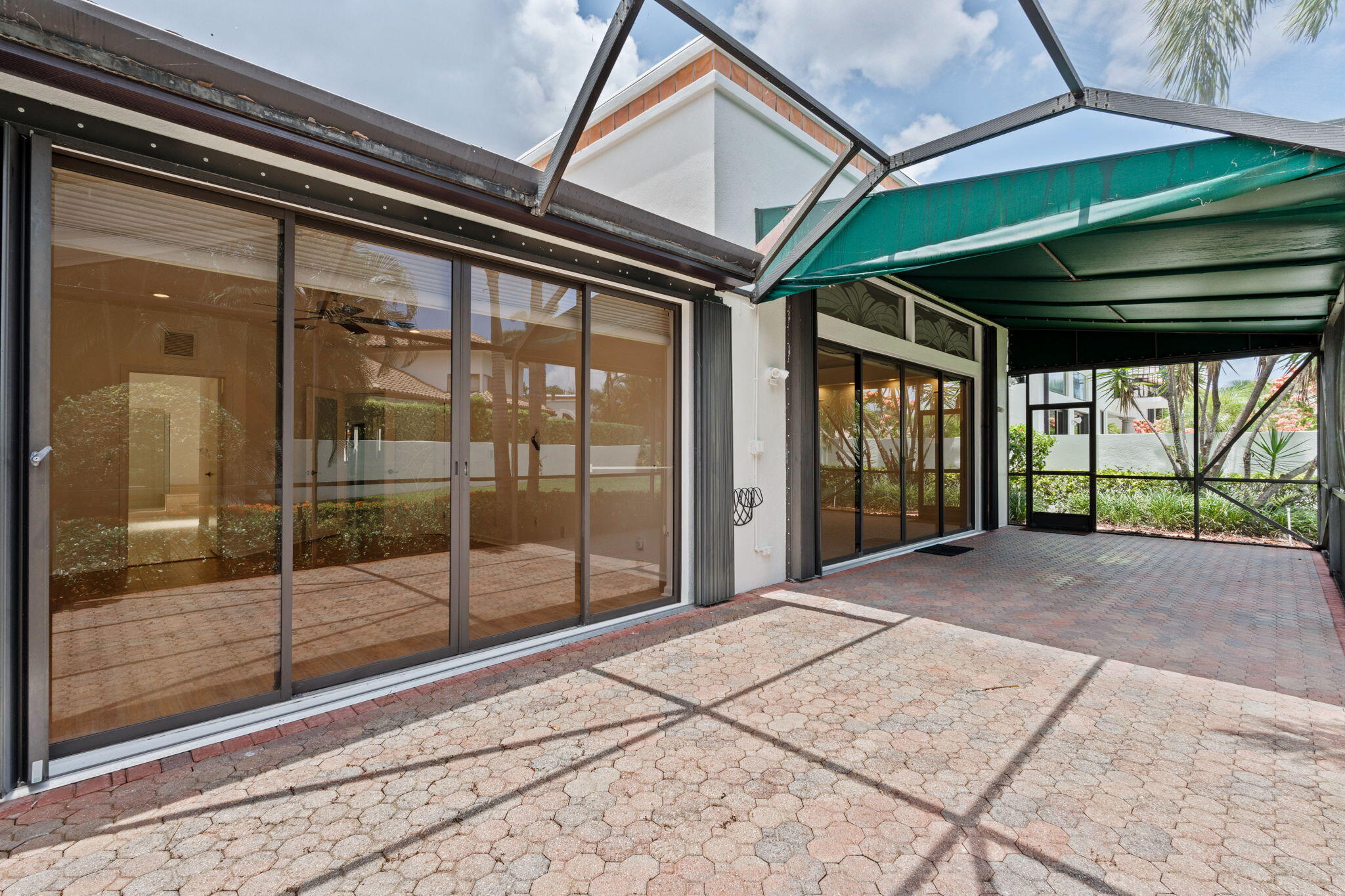 VILLA FLORA AT BOCA POINTE - Residential