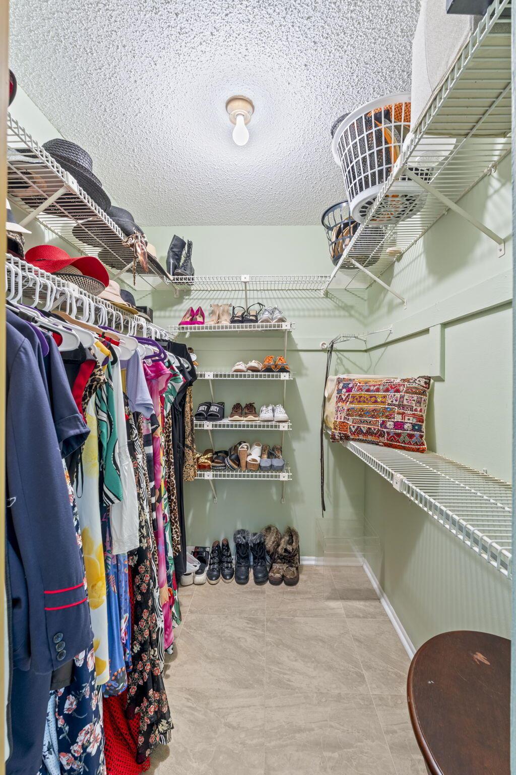 GREENWAY VILLAGE COND NOR - Residential