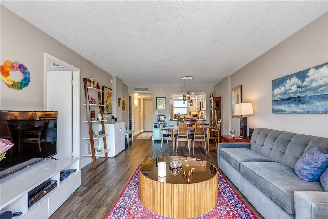 Royal Park Condominium - Residential