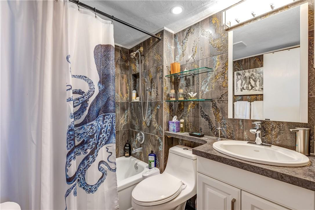 Royal Park Condominium - Residential