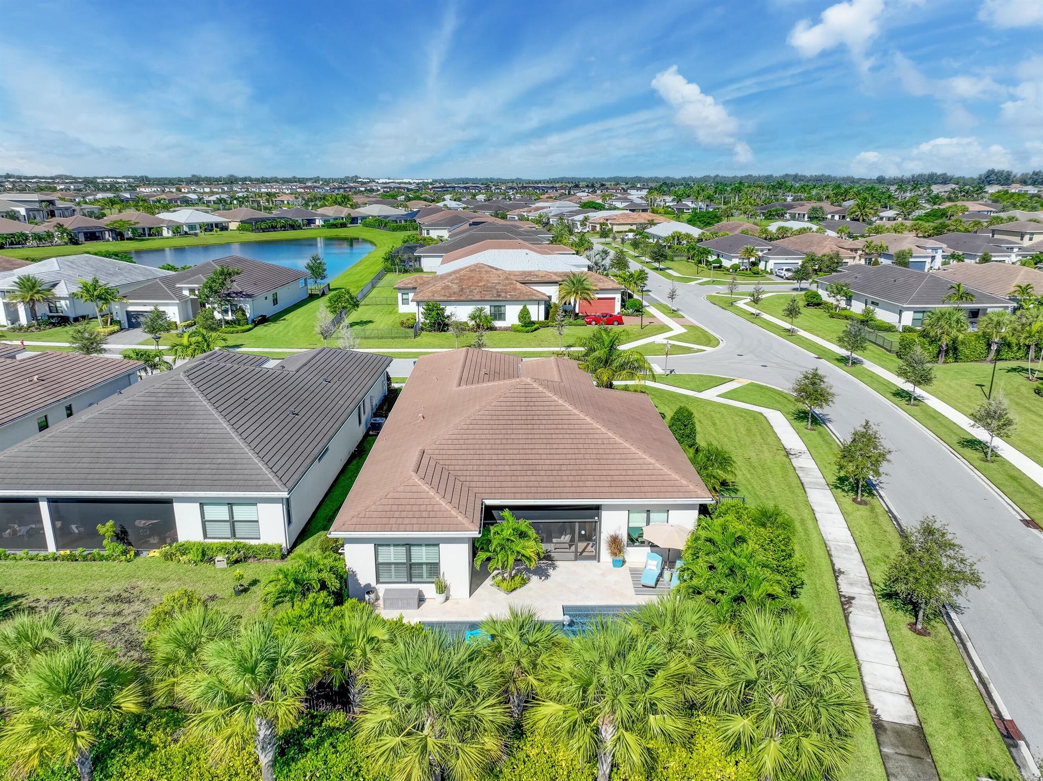 CRESSWIND PALM BEACH - Residential
