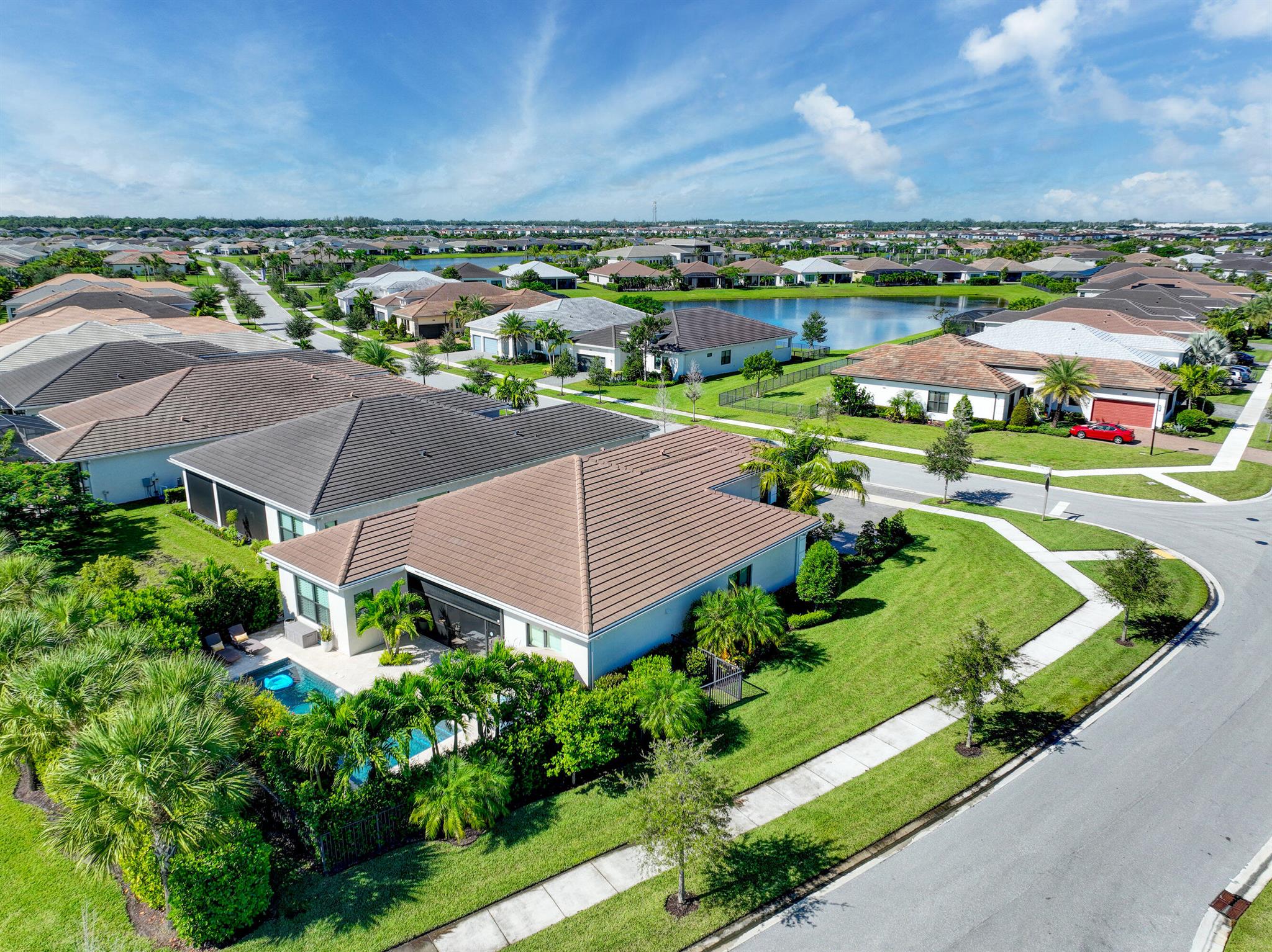 CRESSWIND PALM BEACH - Residential