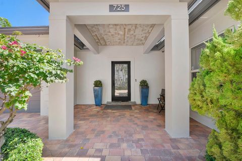 Tiny photo for 725 NE 36th Street, Boca Raton, FL 33431 (MLS # B26046288)