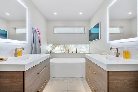 Tiny photo for 725 NE 36th Street, Boca Raton, FL 33431 (MLS # B26046288)
