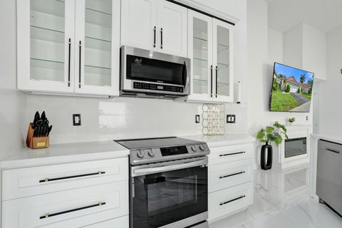 Tiny photo for 6965 NW 29th Court, Margate, FL 33063 (MLS # B26072094)