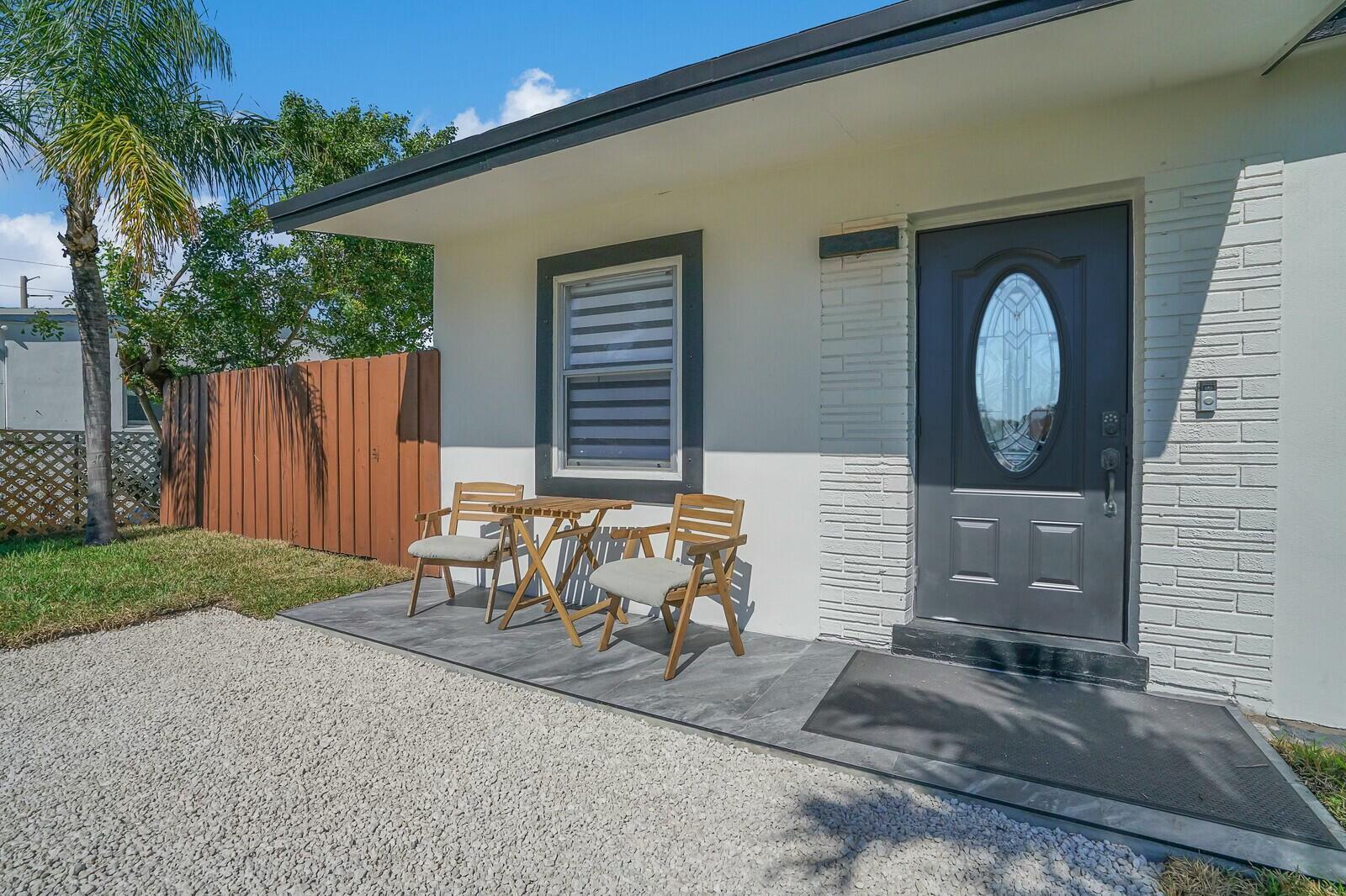 1250 NE 32nd Street