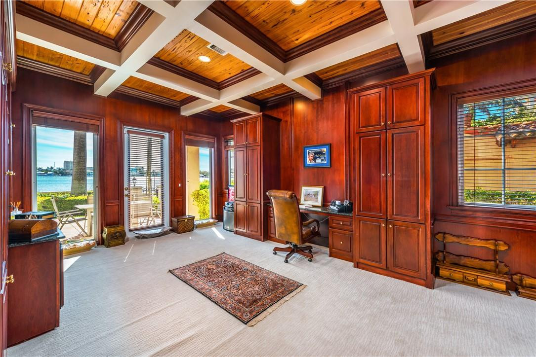 RIO VISTA ISLES - Residential