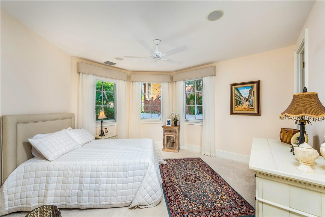 RIO VISTA ISLES - Residential