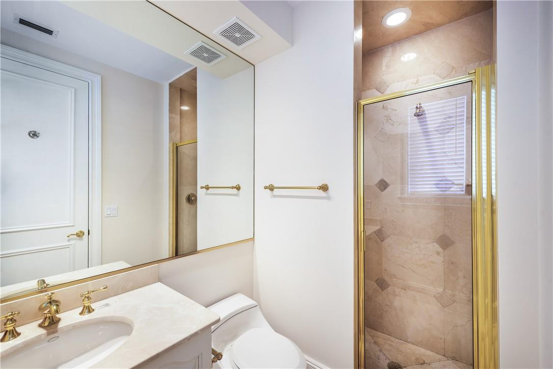 RIO VISTA ISLES - Residential